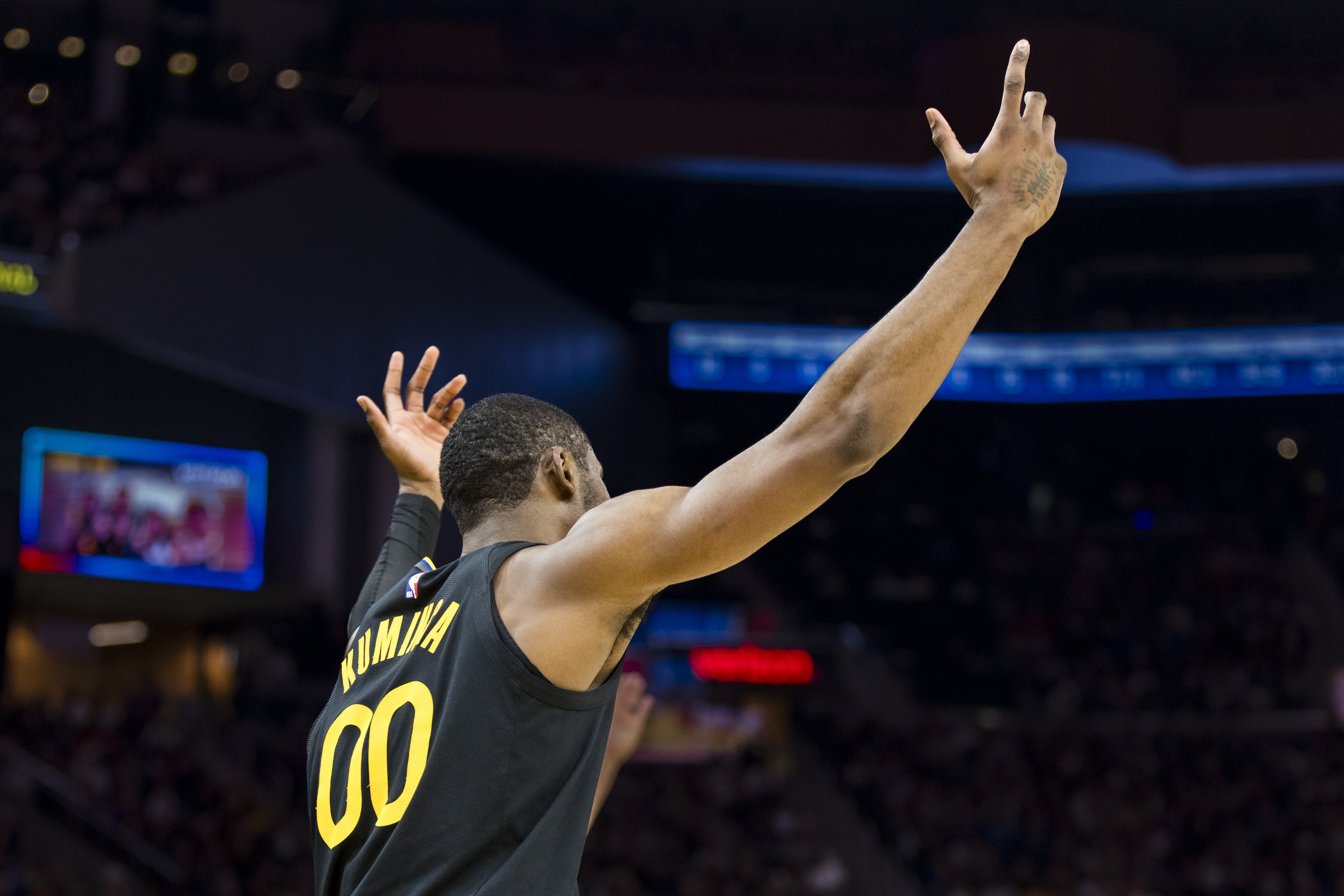 kaiyun-4500万合同还是资质报价？库明加与勇士的博弈进入倒计时