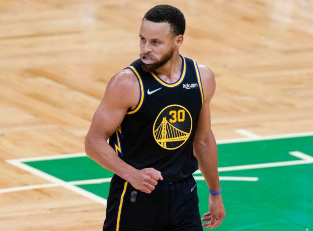 开云官网-库里不为年龄所困 表示勇士未来仍有冲冠能量